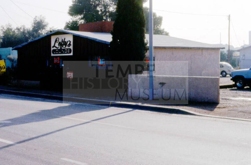 Lofty's, 2327 E. Apache Blvd.