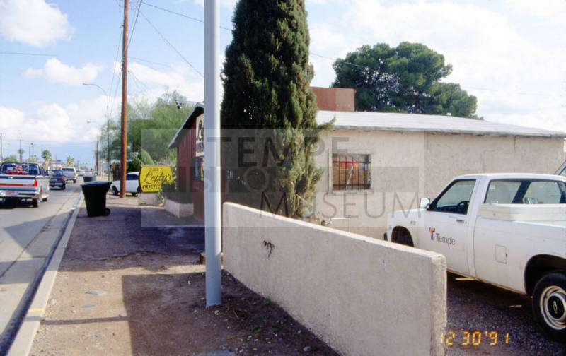 Lofty's, 2327 E. Apache Blvd.