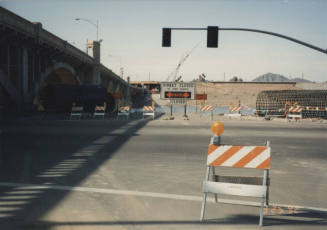 Traffic Control on Northbound Mill Avenue at Rio Salado