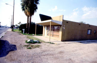 Building on 2300 Block E. Apache Blvd.