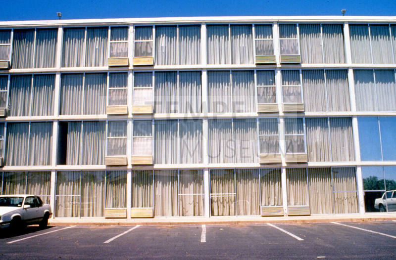 Holiday Inn, 915 E. Apache Blvd.