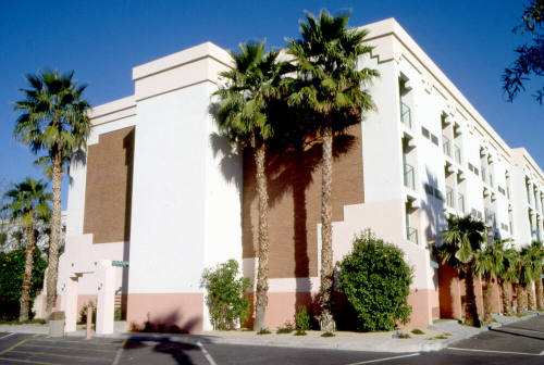 Holiday Inn, 915 E. Apache Blvd.