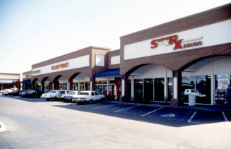 Broadway Marketplace, 915 E. Broadway Rd.