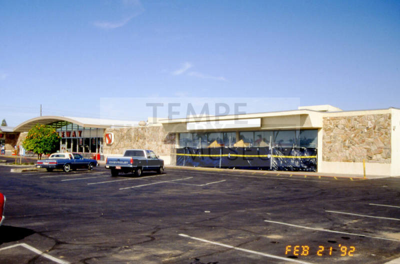 Safeway remodeling, 926 E. Broadway Rd.