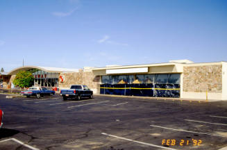 Safeway remodeling, 926 E. Broadway Rd.