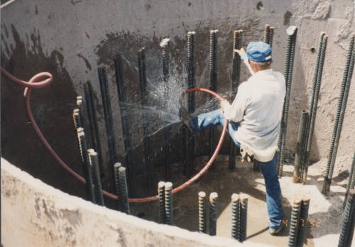 Filling Sonic Tubes (Grout) Pier 2 D/S