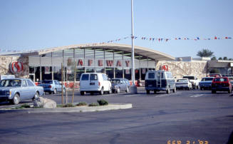 Safeway, 926 E. Broadway Rd.