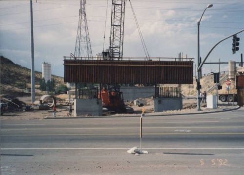Setting Pier 1 Cap Form on Columns