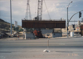 Setting Pier 1 Cap Form on Columns