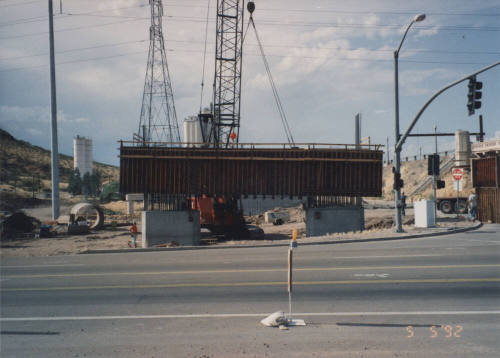 Setting Pier 1 Cap Form on Columns