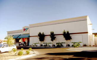 Two Pesos, 1735 E. Southern Ave.