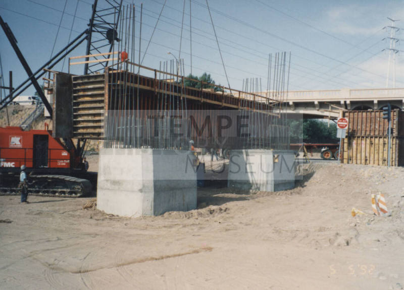 Setting Pier 1 Cap Form on Columns