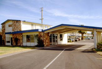 Park Riveria Motor Hotel, 715 N. Mill Ave.
