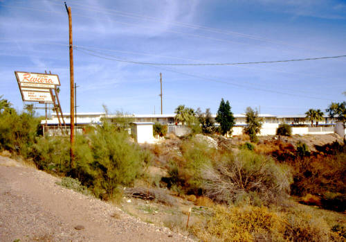 Park Riviera Motor Hotel, 715 N. Mill Ave