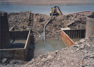 Forming Pier 3 Columns Dewatering Spring
