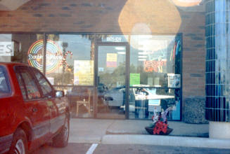 Cafe, 1805 E. Elliot Rd.