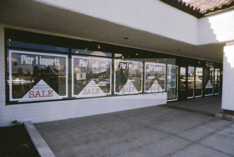 Pier 1 Imports, shopping center, location unknown.