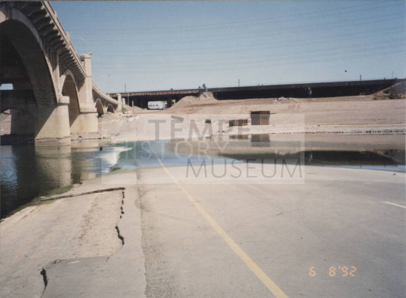 100 cfs Flow Over Northbound Mill Avenue - Salt River