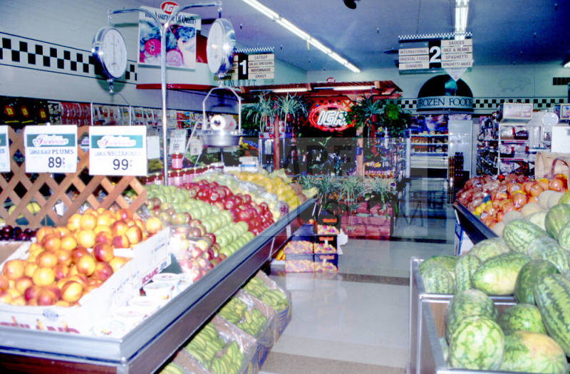 Produce department, Stabler's Market, University Dr. and Mill Ave.
