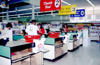 Cashiers, Stabler's Market, University Dr. and Mill Ave.