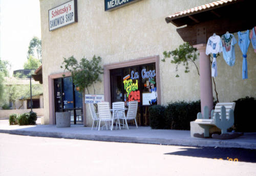 Schlozsky's Deli, shopping center