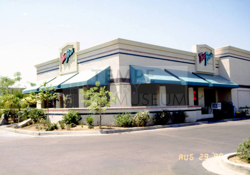 Two Pesos Restaurant