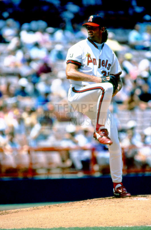 Anaheim Angels pitcher