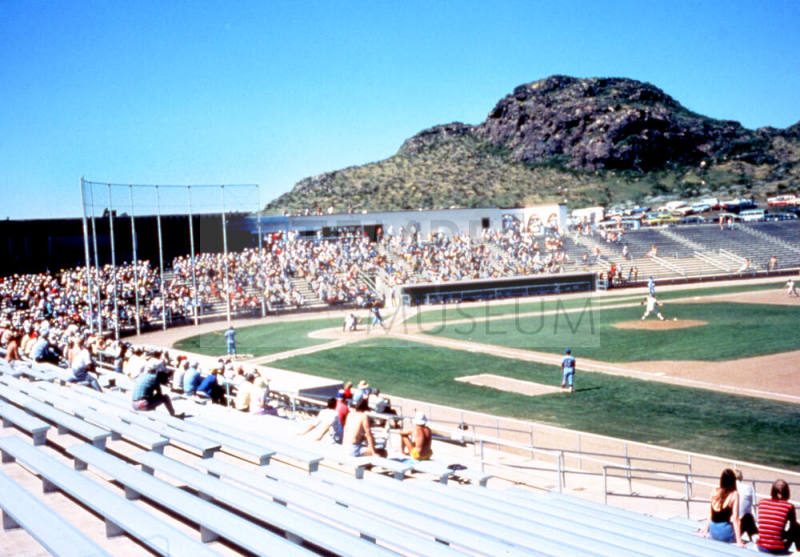 Tempe Diablo Stadium