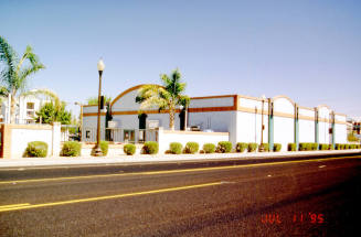 McDuffy's, 230 W. 5th St.