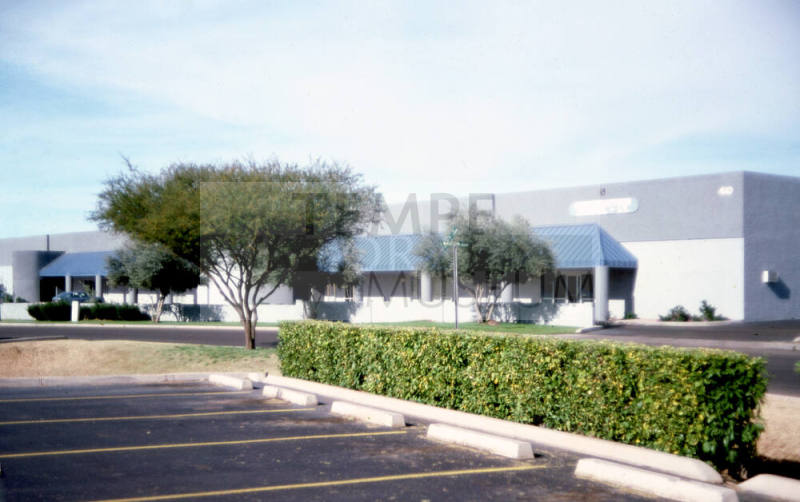 Lamar Ltd, 410 S. Madison Dr.