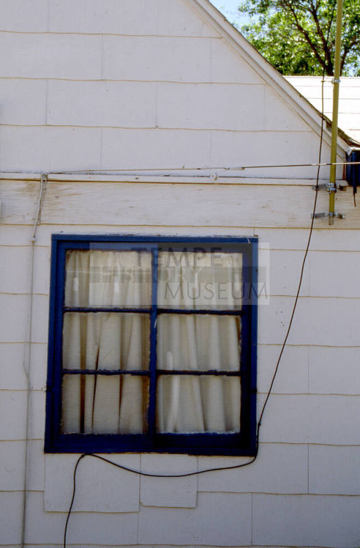 Residence, 1110 S. Farmer Ave.