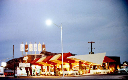 Huddle Restaurant, University and Mill
