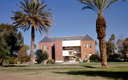 Building to the West of Old Main