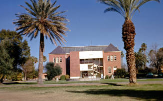 Building to the West of Old Main