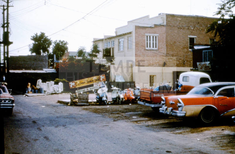 Alley behind 409 S. Mill Ave.