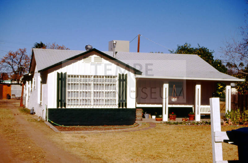 House, 2124 E. Wildermuth