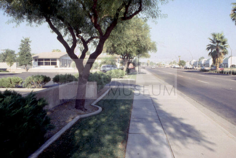 1500 block, E. Apache Blvd.