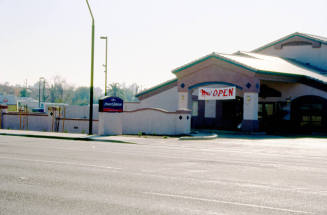 Howard Johnson's Express, Apache Blvd.