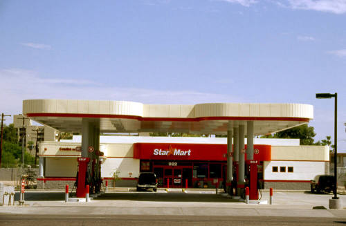 Texaco Star Mart, 922 E. Apache Blvd.