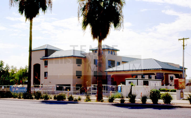 Comfort Inn, 1031 E. Apache Blvd.