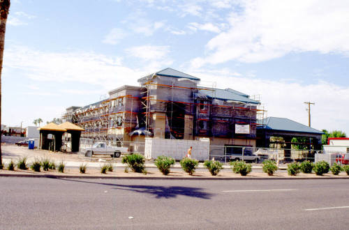 Comfort Inn, 1031 E. Apache Blvd.
