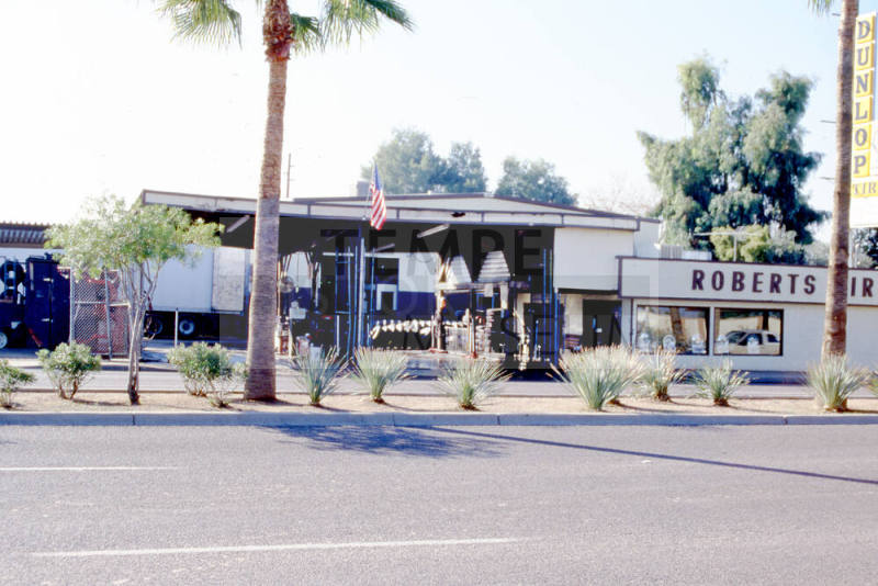 Roberts Tire, 2431 E. Apache Blvd.
