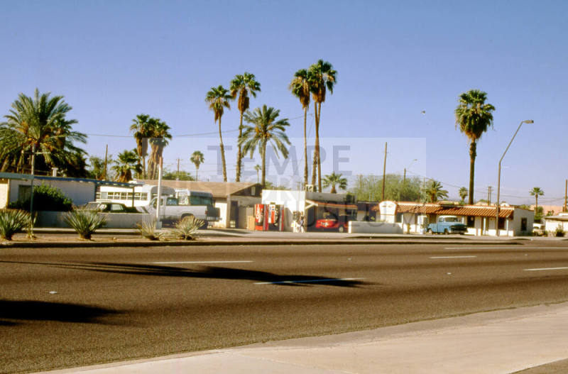 Tip Top Motel, 2051 E. Apache Blvd.