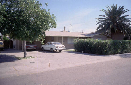 Residence, 726 E. Broadway Lane