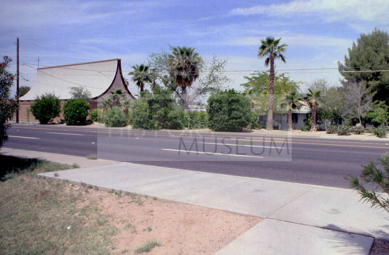 Broadway Rd. west of El Camino Dr.