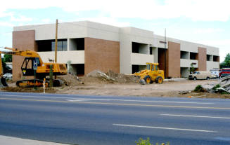 United Plaza, Broadway and Mill