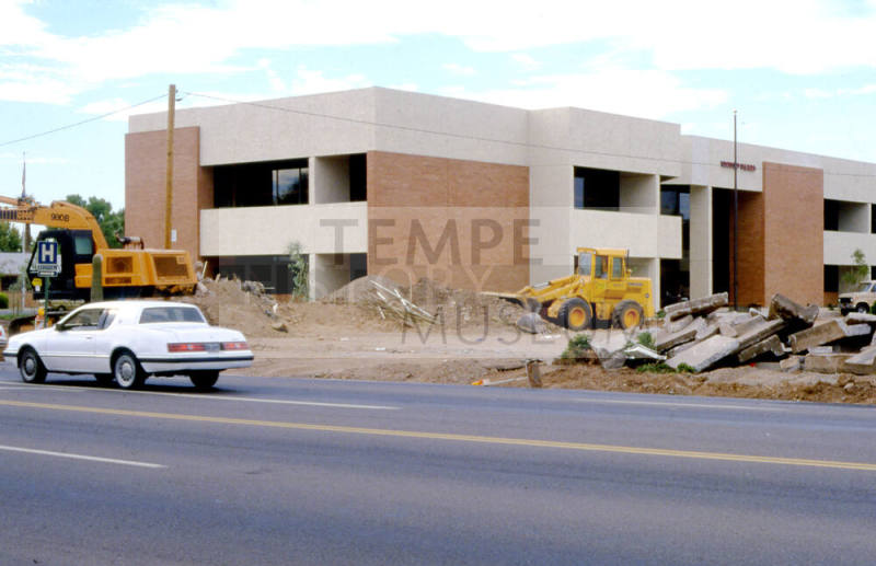 United Bank, Corner of Mill Ave. and Broadway Rd.