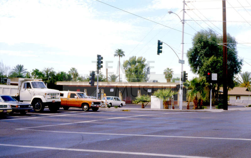 Corner of Broadway Road and Rural Road