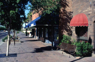 Mill Ave. Streetscape - street scene