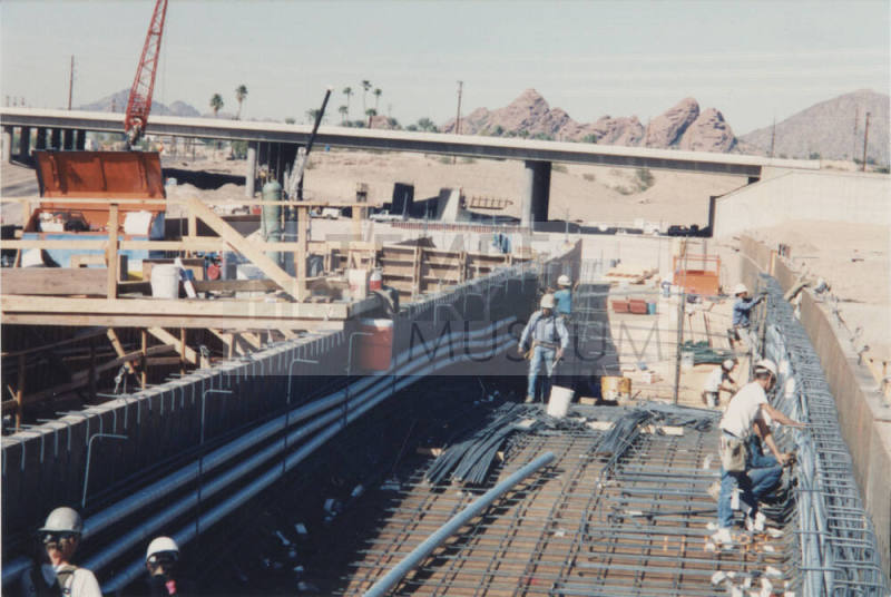 Girder and Duct Rebars Span 4